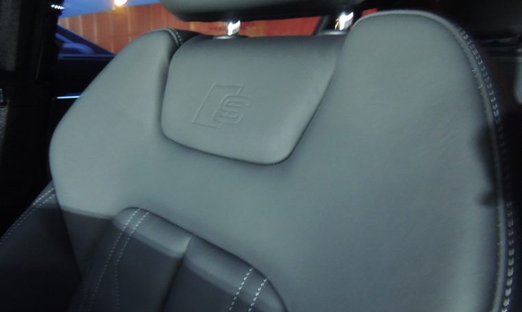 Audi A6 2.0 TDI quattro S-line