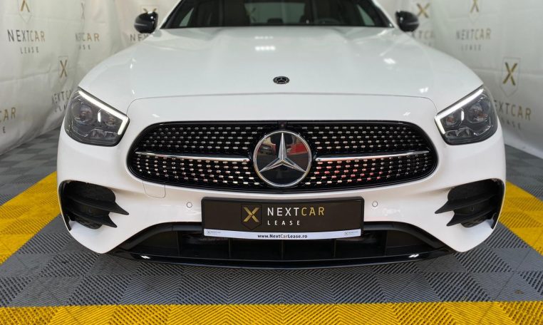 Mercedes Benz E220 4MATIC model 2020