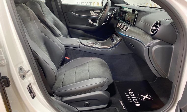 Mercedes Benz E220 4MATIC model 2020