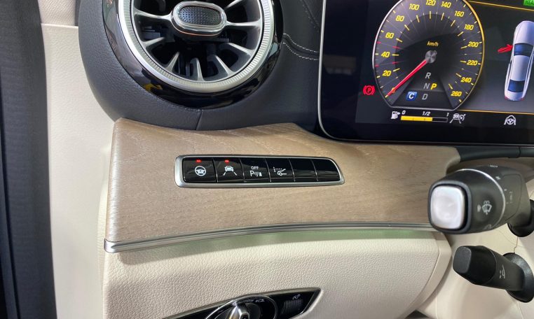 Mercedes Benz CLS 450