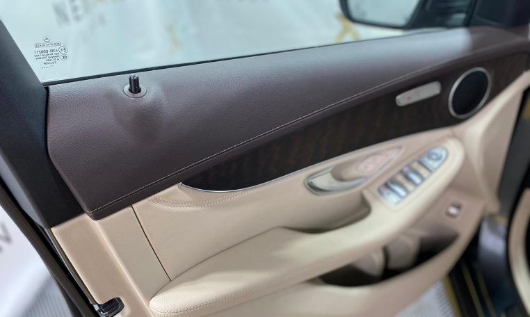 Mercedes Benz GLC 250 4MATIC