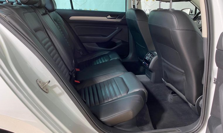 Volkswagen Passat 2.0 TDI DSG 4Motion Highline