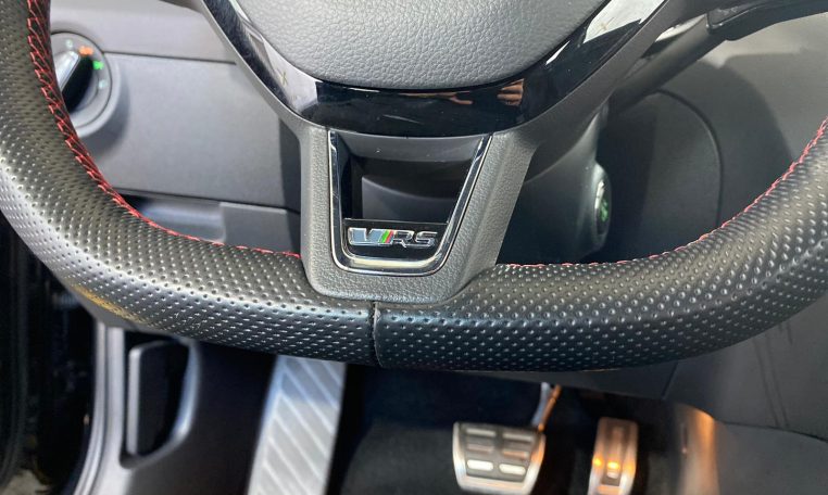 Skoda Superb 2.0 Tdi 140kw Laurin & Klement