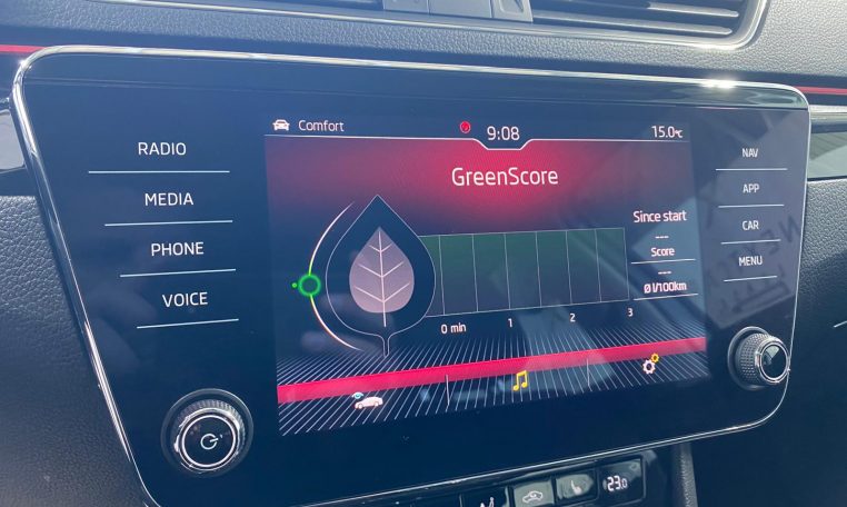 Skoda Superb 2.0 Tdi 140kw Laurin & Klement