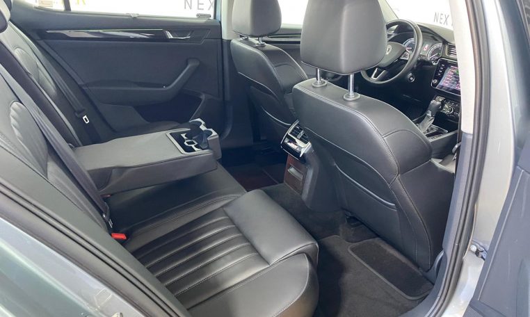 Skoda Superb 2.0 Tdi 140kw Laurin & Klement