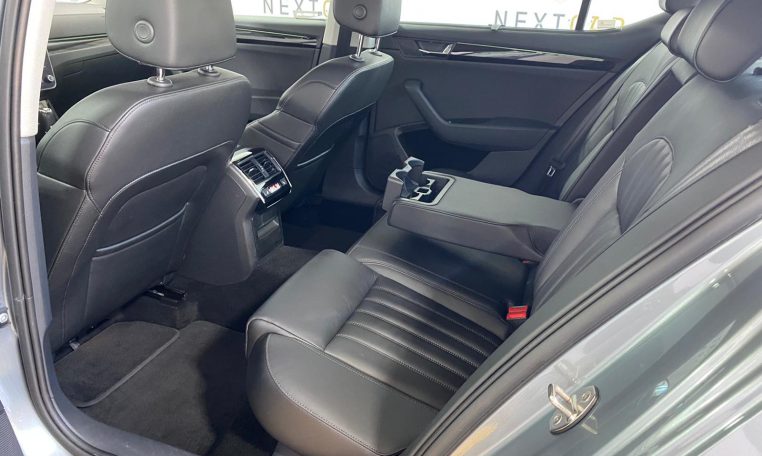 Skoda Superb 2.0 Tdi 140kw Laurin & Klement