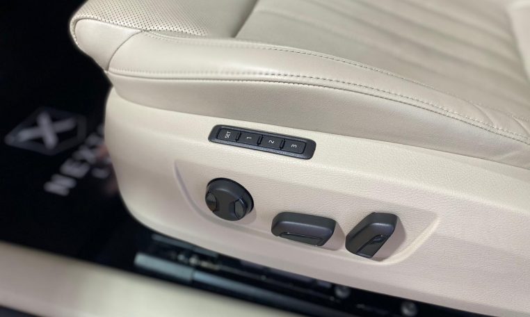 Skoda Superb 2.0 Tdi 140kw Laurin & Klement