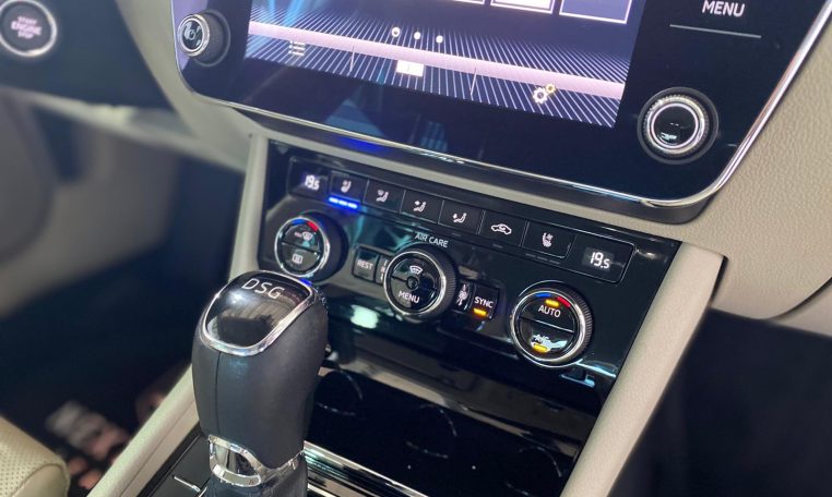 Skoda Superb 2.0 Tdi 140kw Laurin & Klement