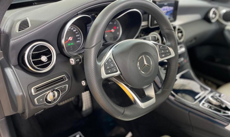 Mercedes Benz C250d 4MATIC AMG Line