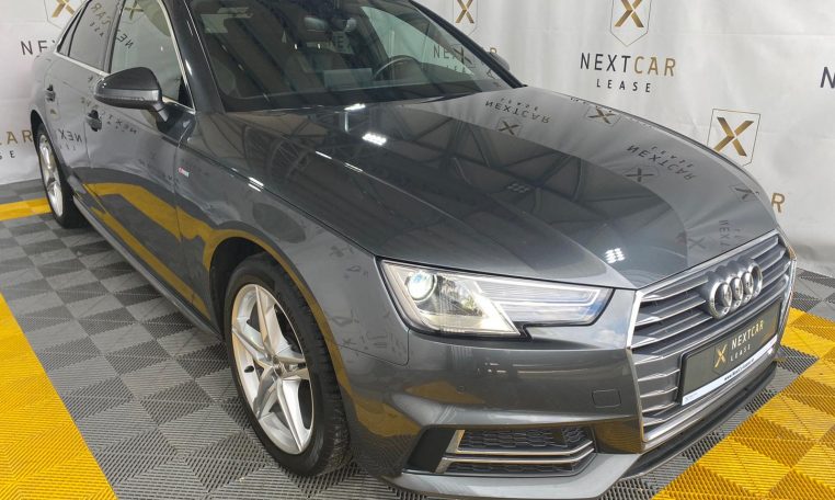 AUDI A4 2.0 TDI S tronic Sport