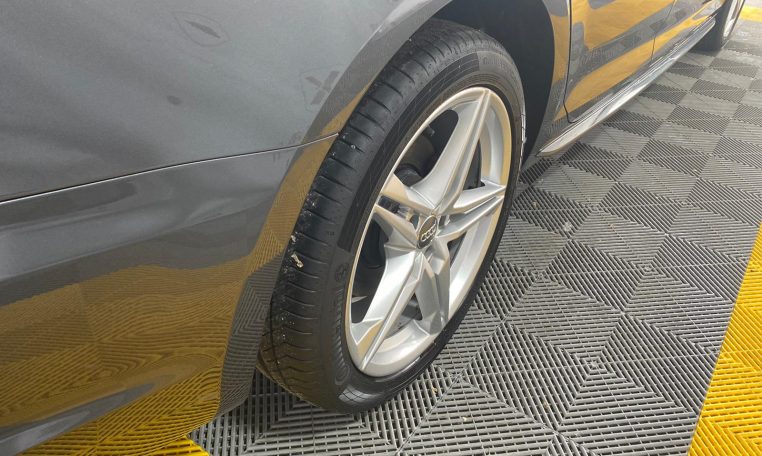 AUDI A4 2.0 TDI S tronic Sport