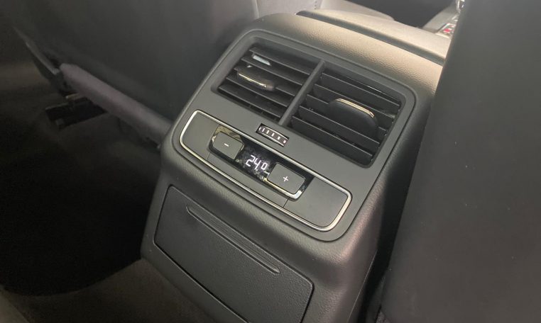 AUDI A4 2.0 TDI S tronic Sport