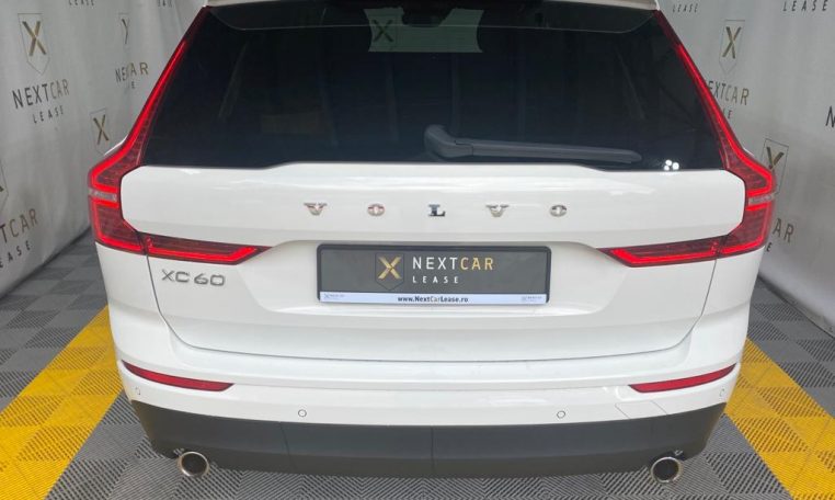 VOLVO XC60 D5 AWD Momentum