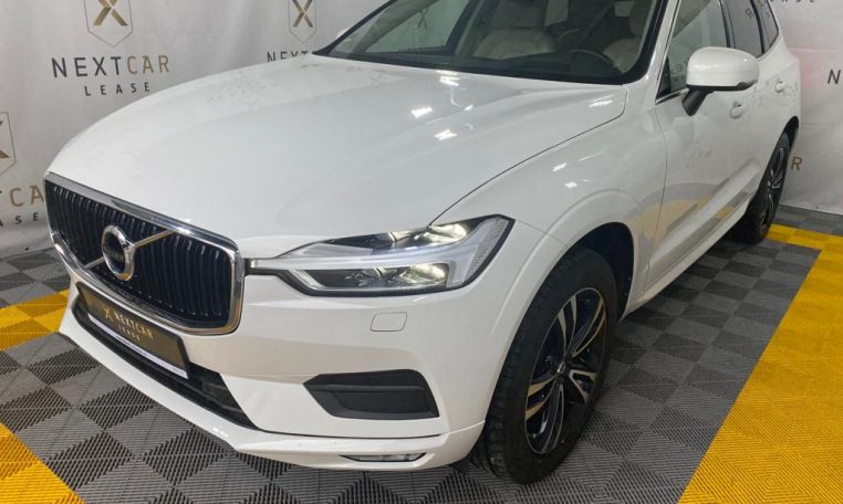VOLVO XC60 D5 AWD Momentum