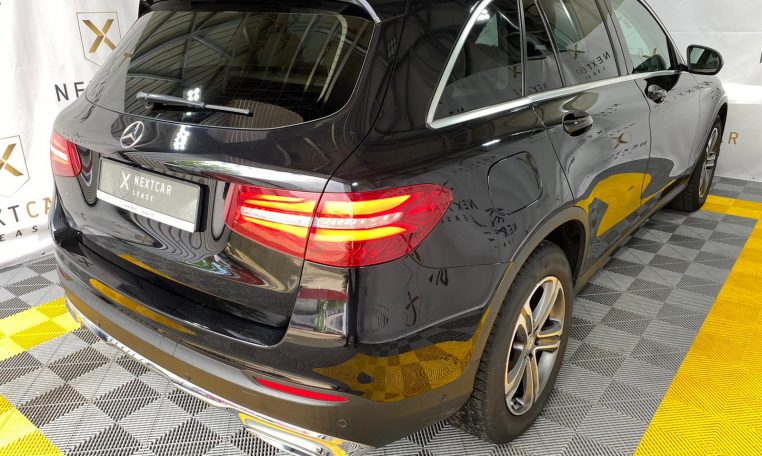 MERCEDES BENZ GLC 220 D 4-MATIC