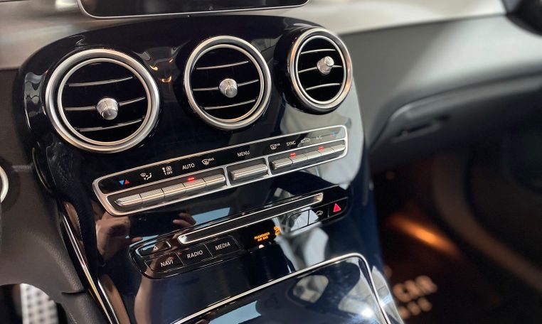 MERCEDES-BENZ GLC 220 D 4MATIC