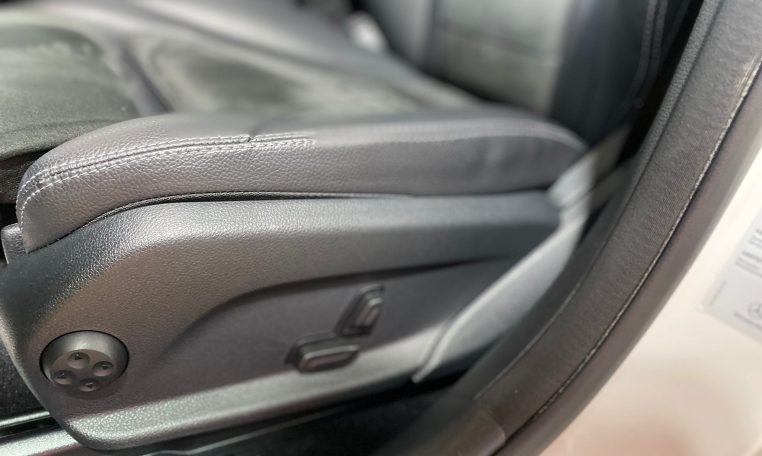 MERCEDES-BENZ GLC 220 D 4MATIC