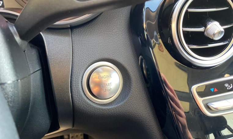 MERCEDES-BENZ GLC 220 D 4MATIC