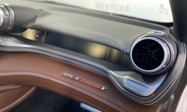 Ferrari GTC4 LUSSO T