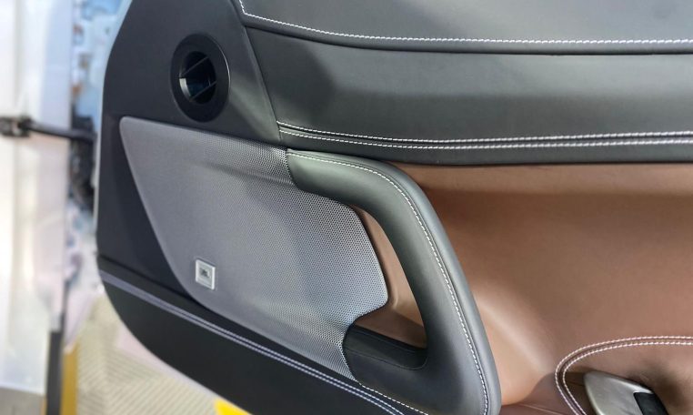 Ferrari GTC4 LUSSO T