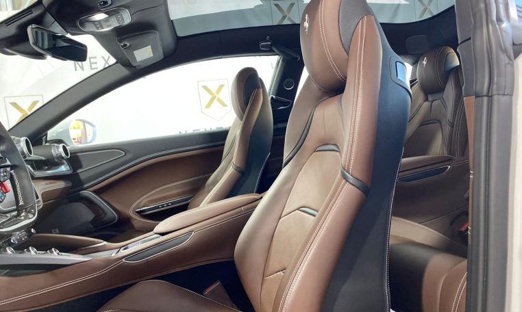 Ferrari GTC4 LUSSO T