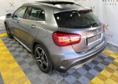 MERCEDES-BENZ GLA 220 4MATIC