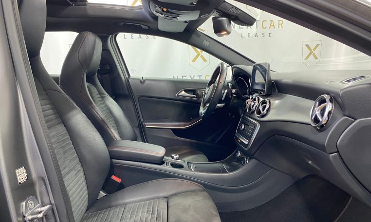 MERCEDES-BENZ GLA 220 4MATIC