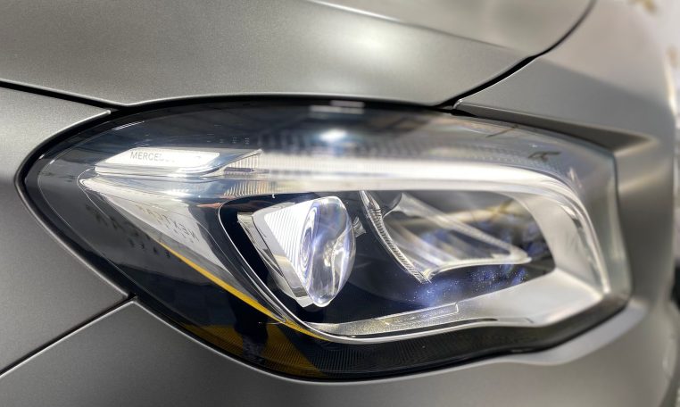 MERCEDES-BENZ GLA 220 4MATIC