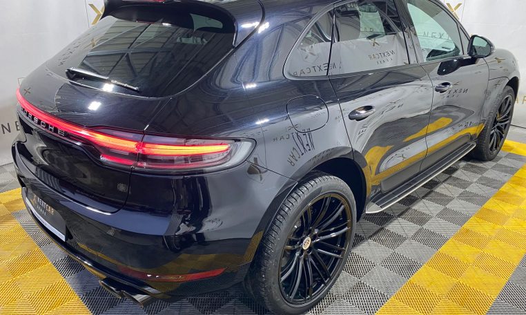 Porsche Macan Basis