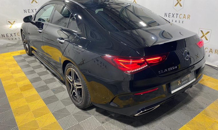 MERCEDES-BENZ CLA 180 d Coupe AMG Line