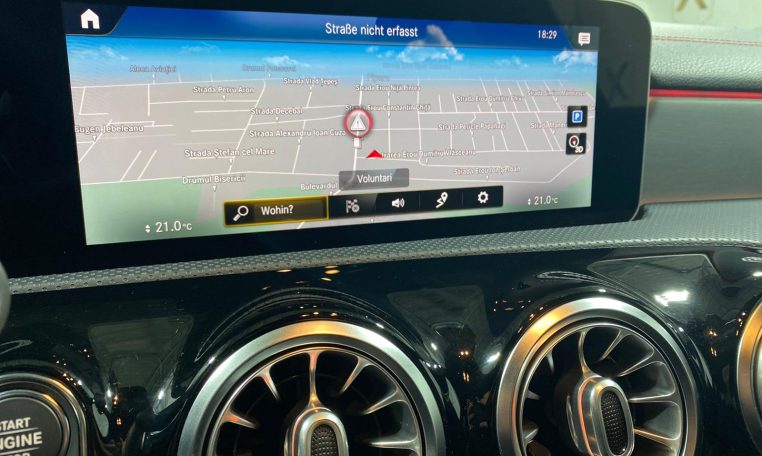 MERCEDES-BENZ CLA 180 d Coupe AMG Line