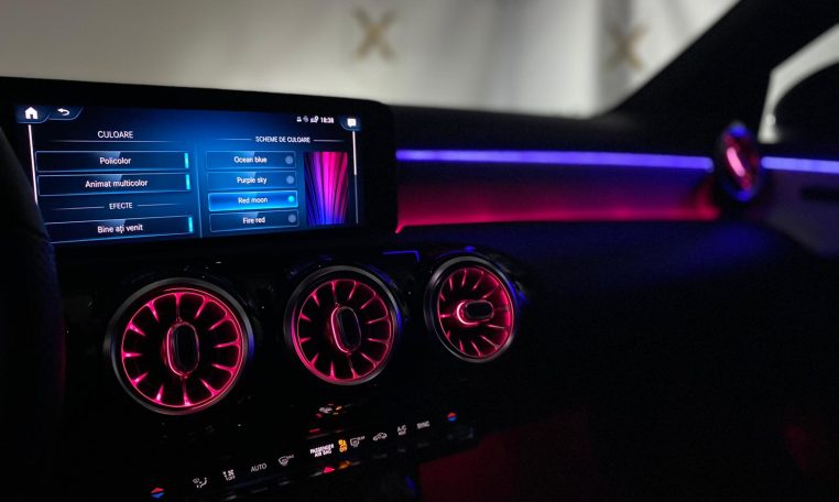 MERCEDES-BENZ CLA 180 d Coupe AMG Line