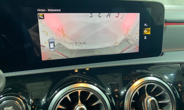 MERCEDES-BENZ CLA 180 d Coupe AMG Line