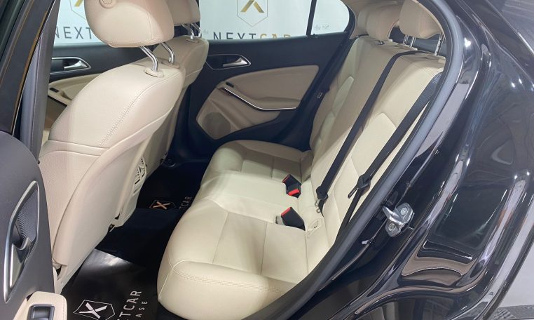 Mercedes Benz GLA 200d 4MATIC