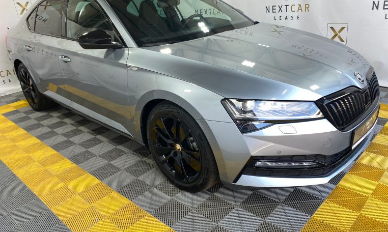 SKODA Superb 2.0 TDI DSG Style