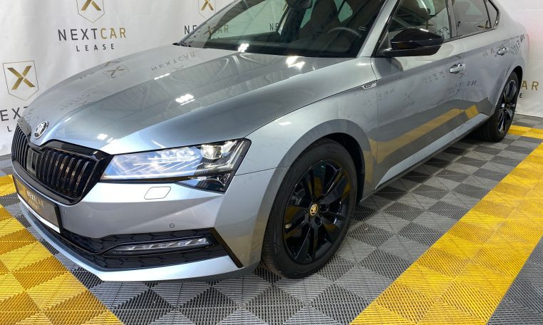 SKODA Superb 2.0 TDI DSG Style