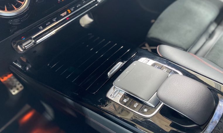 MERCEDES-BENZ CLA 220 4MATIC Coupe