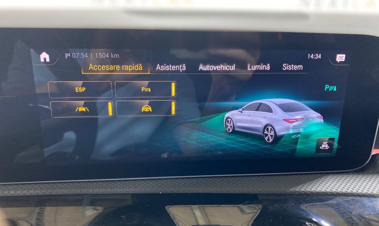 MERCEDES-BENZ CLA 220 4MATIC Coupe